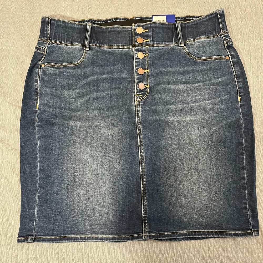 Denim Skirt - Picture 2 of 3